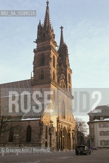 ( SVIZZERA CONFEDERAZIONE ELVETICA  ) BASILEA : LA CATTEDRALE MUNSTER  © 1995 Graziano Arici/Rosebud2 / GEO