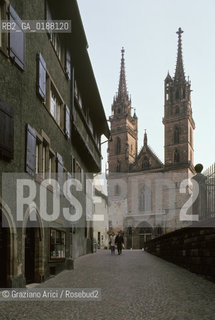 ( SVIZZERA CONFEDERAZIONE ELVETICA  ) BASILEA : LA CATTEDRALE MUNSTER  © 1995 Graziano Arici/Rosebud2 / GEO