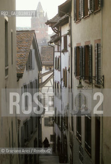 ( SVIZZERA CONFEDERAZIONE ELVETICA  ) BASILEA :  CASE DEL CENTRO STORICO   © 1995 Graziano Arici/Rosebud2 / GEO