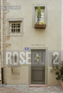 ( SVIZZERA CONFEDERAZIONE ELVETICA  ) BASILEA :  CASE DEL CENTRO STORICO   © 1995 Graziano Arici/Rosebud2 / GEO