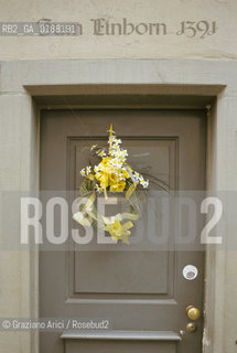 ( SVIZZERA CONFEDERAZIONE ELVETICA  ) BASILEA :  CASE DEL CENTRO STORICO   © 1995 Graziano Arici/Rosebud2 / GEO  PORTA FIORE