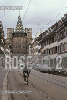 ( SVIZZERA CONFEDERAZIONE ELVETICA  ) BASILEA :  LA SPALENTOR  © 1995 Graziano Arici/Rosebud2 / GEO PORTA