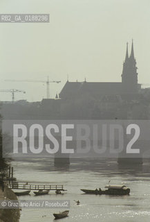 ( SVIZZERA CONFEDERAZIONE ELVETICA  ) BASILEA : IL FIUME RENO    © 1995 Graziano Arici/Rosebud2 / GEO