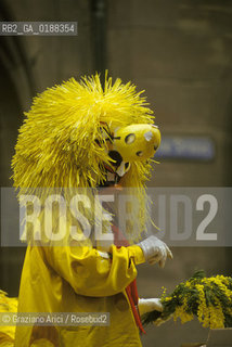 ( SVIZZERA CONFEDERAZIONE ELVETICA  ) BASILEA :  IL CARNEVALE    © 1995 Graziano Arici/Rosebud2 / GEO / MASCHERA