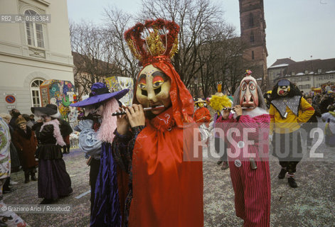 ( SVIZZERA CONFEDERAZIONE ELVETICA  ) BASILEA :  IL CARNEVALE    © 1995 Graziano Arici/Rosebud2 / GEO / MASCHERA