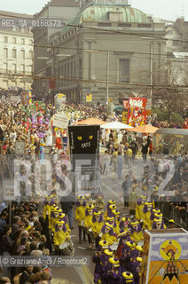 ( SVIZZERA CONFEDERAZIONE ELVETICA  ) BASILEA :  IL CARNEVALE    © 1995 Graziano Arici/Rosebud2 / GEO / MASCHERA