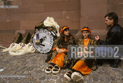 ( SVIZZERA CONFEDERAZIONE ELVETICA  ) BASILEA :  IL CARNEVALE    © 1995 Graziano Arici/Rosebud2 / GEO / MASCHERA