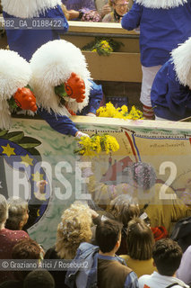 ( SVIZZERA CONFEDERAZIONE ELVETICA  ) BASILEA :  IL CARNEVALE    © 1995 Graziano Arici/Rosebud2 / GEO / MASCHERA