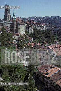 ( SVIZZERA CONFEDERAZIONE ELVETICA  ) CANTONE DI FRIBURGO  FRIBURGO : PANORAMA   © 1995 Graziano Arici/Rosebud2 / GEO