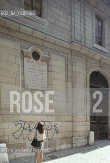 ( SVIZZERA CONFEDERAZIONE ELVETICA  ) CANTONE DI GINEVRA  GINEVRA : CASA DOVE MORI GIOVANNI CALVINO  © 1995 Graziano Arici/Rosebud2 / GEO PROTESTANTI