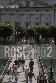 ( SVIZZERA CONFEDERAZIONE ELVETICA  ) CANTONE DI LUCERNA LUCERNA : IL PONTE SUL FIUME REUSS   © 1995 Graziano Arici/Rosebud2 / GEO