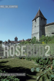 ( SVIZZERA CONFEDERAZIONE ELVETICA  ) CANTONE DI FRIBURGO MURTEN : LE MURA  © 1995 Graziano Arici/Rosebud2 / GEO