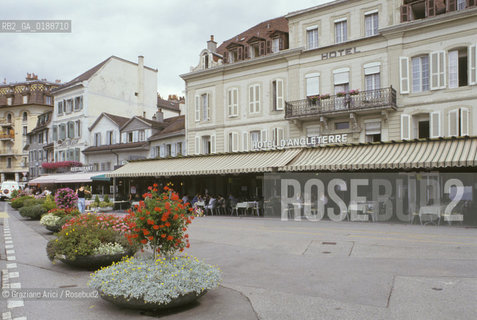 ( SVIZZERA CONFEDERAZIONE ELVETICA  ) CANTONE DI VAUD LOSANNA : HOTEL © 1995 Graziano Arici/Rosebud2 / GEO