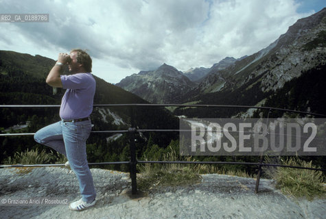 ( SVIZZERA CONFEDERAZIONE ELVETICA  )  CANTONE DEI GRIGIONI PASSO DEL MALOIA   © 1995 Graziano Arici/Rosebud2 / GEO MONTAGNA