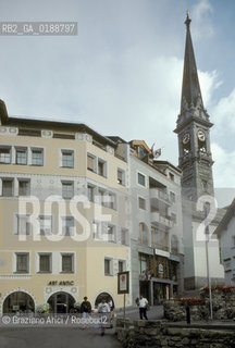 ( SVIZZERA CONFEDERAZIONE ELVETICA  )  CANTONE DEI GRIGIONI SANKT MORITZ : IL CENTRO  © 1995 Graziano Arici/Rosebud2 / GEO