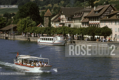 ( SVIZZERA CONFEDERAZIONE ELVETICA  )  CANTONE DI SCIAFFUSA STEIN AM RHEIN :  IL FIUME RENO  © 1995 Graziano Arici/Rosebud2 / GEO