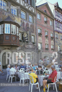 ( SVIZZERA CONFEDERAZIONE ELVETICA  )  CANTONE DI SCIAFFUSA STEIN AM RHEIN :  PIAZZA DEL MUNICIPIO  © 1995 Graziano Arici/Rosebud2 / GEO