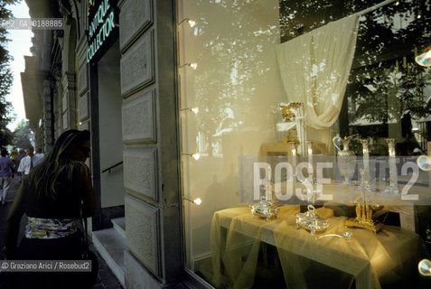 ( SVIZZERA CONFEDERAZIONE ELVETICA  )  CANTONE DI ZURIGO ZURIGO : STRADA BAHNHOSTRASSE © 1995 Graziano Arici/Rosebud2 / GEO