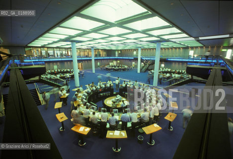 ( SVIZZERA CONFEDERAZIONE ELVETICA  )  CANTONE DI ZURIGO ZURIGO : LA BORSA DI ZURIGO  © 1995 Graziano Arici/Rosebud2 / GEO FINANZA