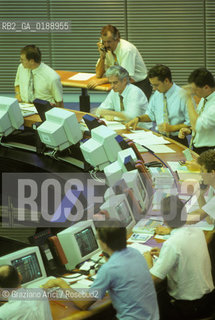 ( SVIZZERA CONFEDERAZIONE ELVETICA  )  CANTONE DI ZURIGO ZURIGO : LA BORSA DI ZURIGO  © 1995 Graziano Arici/Rosebud2 / GEO FINANZA