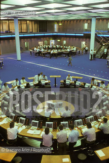 ( SVIZZERA CONFEDERAZIONE ELVETICA  )  CANTONE DI ZURIGO ZURIGO : LA BORSA DI ZURIGO  © 1995 Graziano Arici/Rosebud2 / GEO FINANZA