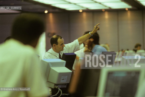 ( SVIZZERA CONFEDERAZIONE ELVETICA  )  CANTONE DI ZURIGO ZURIGO : LA BORSA DI ZURIGO  © 1995 Graziano Arici/Rosebud2 / GEO FINANZA