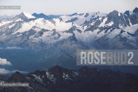 ( SVIZZERA CONFEDERAZIONE ELVETICA  )  LE ALPI  © 1995 Graziano Arici/Rosebud2 / GEO MONTAGNA