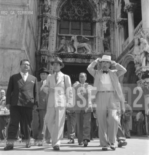 THE PRINCE AND FUTURE EMPEROR OF JAPAN AKIHITO IN SAINT MARKS SQUARE IN VENICE  - 1953 © ARCHIVIO Graziano Arici/Rosebud2  / NOBILTA / PRINCIPE / IMPERATORE / PIAZZA SAN MARCO