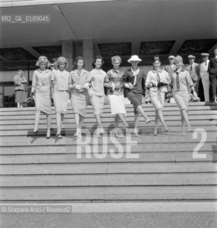 THE DANCER GROUP BLUEBELLES IN VENICE  - 1960 © ARCHIVIO Graziano Arici/Rosebud2  / RIVISTA / TEATRO / BALLO / BALLERINO / VARIETA / STAZIONE