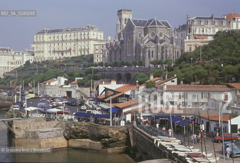 ( FRANCIA  )  PAYS BASQUE BIARRITZ : IL VECCHIO PORTO   © 1999 Graziano Arici/Rosebud2 / GEO