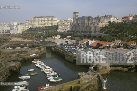 ( FRANCIA  )  PAYS BASQUE BIARRITZ : IL VECCHIO PORTO   © 1999 Graziano Arici/Rosebud2 / GEO