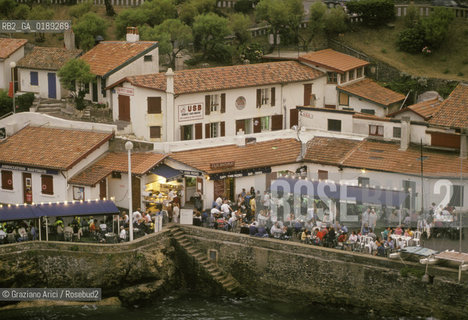 ( FRANCIA  )  PAYS BASQUE BIARRITZ : IL VECCHIO PORTO   © 1999 Graziano Arici/Rosebud2 / GEO