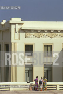 ( FRANCIA  )  PAYS BASQUE BIARRITZ : IL CASINO   © 1999 Graziano Arici/Rosebud2 / GEO ARCHTETTURA MODERNA