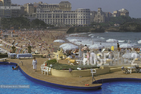 ( FRANCIA  )  PAYS BASQUE BIARRITZ : HOTEL DU PALAIS    © 1999 Graziano Arici/Rosebud2 / GEO PISCINA