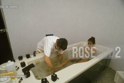 ( FRANCIA  )  PAYS BASQUE BIARRITZ : ISTITUTO DI TALASSOTERAPIA  LOUISON BOBET     © 1999 Graziano Arici/Rosebud2 / GEO TERME ACQUA