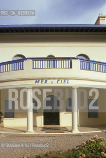 ( FRANCIA  )  PAYS BASQUE BIARRITZ :  UNA VILLA   © 1999 Graziano Arici/Rosebud2 / GEO