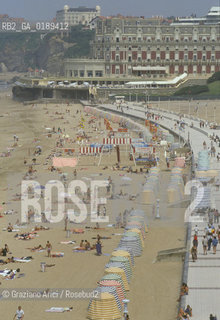 ( FRANCIA  )  PAYS BASQUE BIARRITZ :  SPIAGGIA  © 1999 Graziano Arici/Rosebud2 / GEO