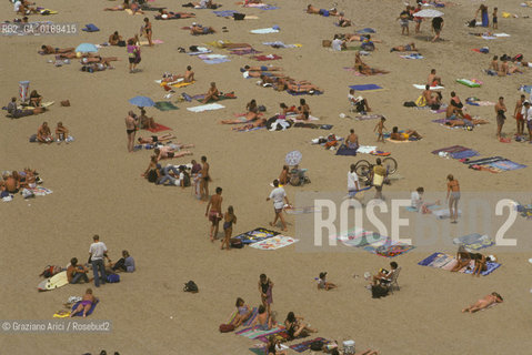 ( FRANCIA  )  PAYS BASQUE BIARRITZ :  SPIAGGIA  © 1999 Graziano Arici/Rosebud2 / GEO