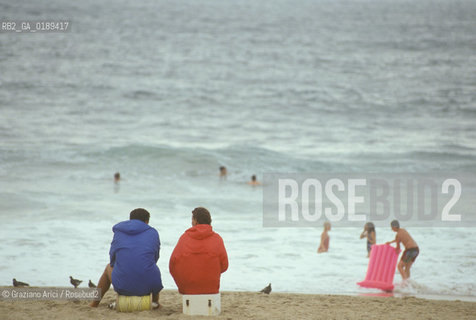 ( FRANCIA  )  PAYS BASQUE BIARRITZ :  SPIAGGIA  © 1999 Graziano Arici/Rosebud2 / GEO