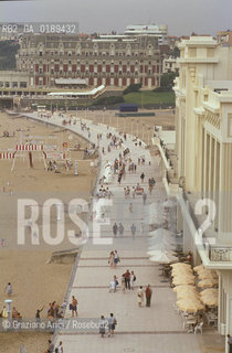 ( FRANCIA  )  PAYS BASQUE BIARRITZ :  SPIAGGIA LA GRAND PLAGE     © 1999 Graziano Arici/Rosebud2 / GEO