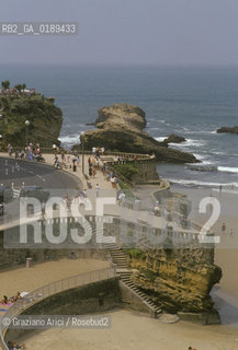 ( FRANCIA  )  PAYS BASQUE BIARRITZ :  SPIAGGIA LA GRAND PLAGE    © 1999 Graziano Arici/Rosebud2 / GEO