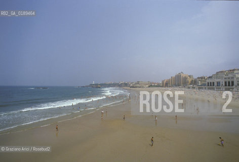 ( FRANCIA  )  PAYS BASQUE BIARRITZ :  SPIAGGIA LA GRAND PLAGE    © 1999 Graziano Arici/Rosebud2 / GEO