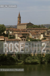 ( FRANCIA  )  MIDI-PYRENEES ALBI : PANORAMA E IL FIUME TARN  © 1999 Graziano Arici/Rosebud2 / GEO