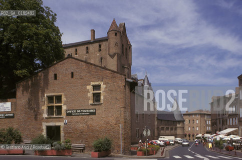 ( FRANCIA  )  MIDI-PYRENEES ALBI : PALAZZO DE LA BERBIE E MUSEO TOULOUSE-LAUTREC  © 1999 Graziano Arici/Rosebud2 / GEO ARTE PITTORE