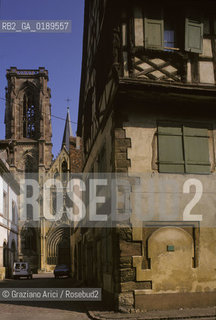 ( FRANCIA  )  ALSAZIA ROUFFACH : UNA VIA DEL CENTRO  © 1999 Graziano Arici/Rosebud2 / GEO