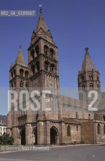 ( FRANCIA  )  ALSAZIA GUEBWILLER : LA CHIESA DI ST-LEGER  © 1999 Graziano Arici/Rosebud2 / GEO