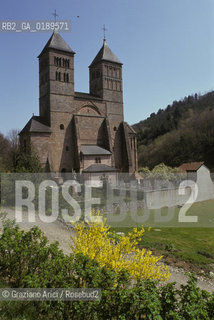 ( FRANCIA  )  ALSAZIA MURBACH : LA CHIESA ABBAZIALE  © 1999 Graziano Arici/Rosebud2 / GEO