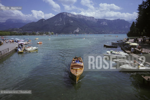 ( FRANCIA  )  RHONE-ALPES ANNENCY : IL LAGO  © 1999 Graziano Arici/Rosebud2 / GEO BARCA