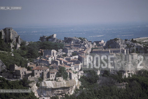 ( FRANCIA  )  PROVENCE-ALPES-COTE DAZUR  LES BAUX-DE-PROVENCE : PANORAMA © 1999 Graziano Arici/Rosebud2 / GEO