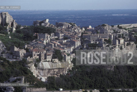 ( FRANCIA  )  PROVENCE-ALPES-COTE DAZUR  LES BAUX-DE-PROVENCE : PANORAMA © 1999 Graziano Arici/Rosebud2 / GEO ROCCIA